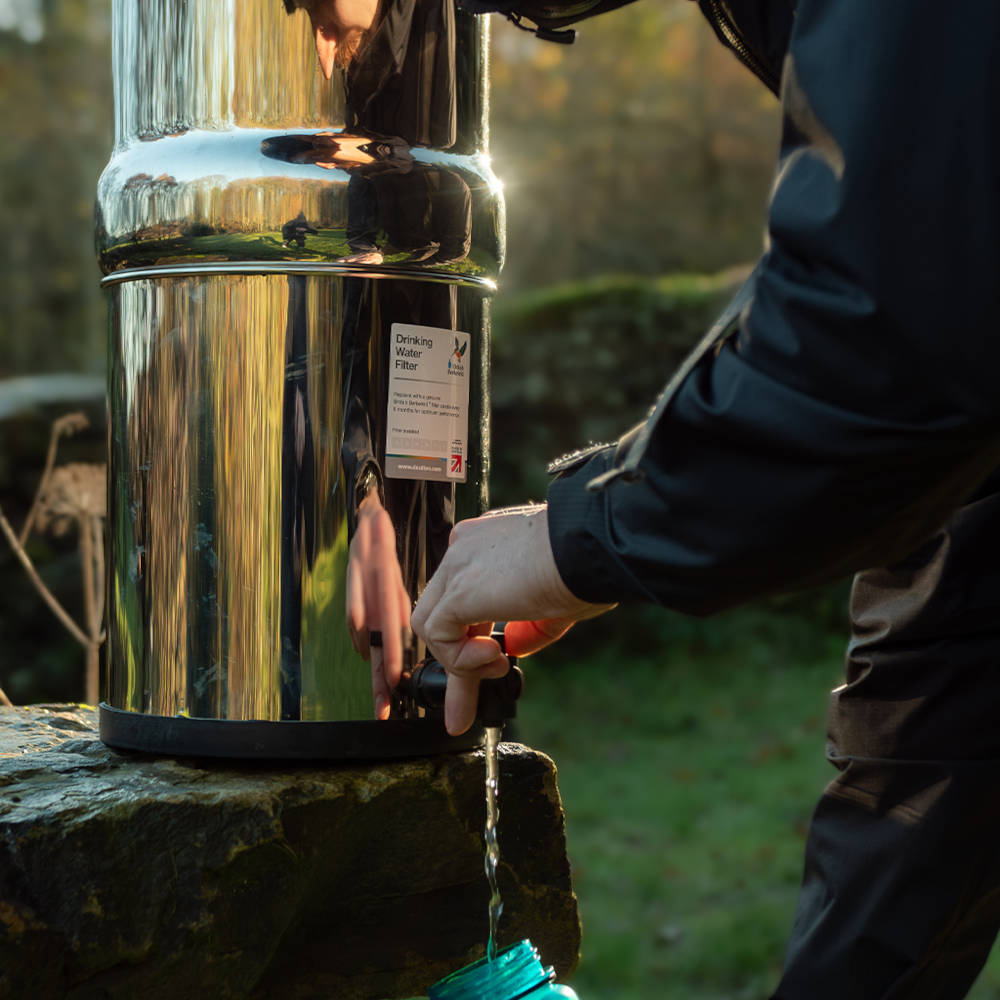 Gravity outdoor system