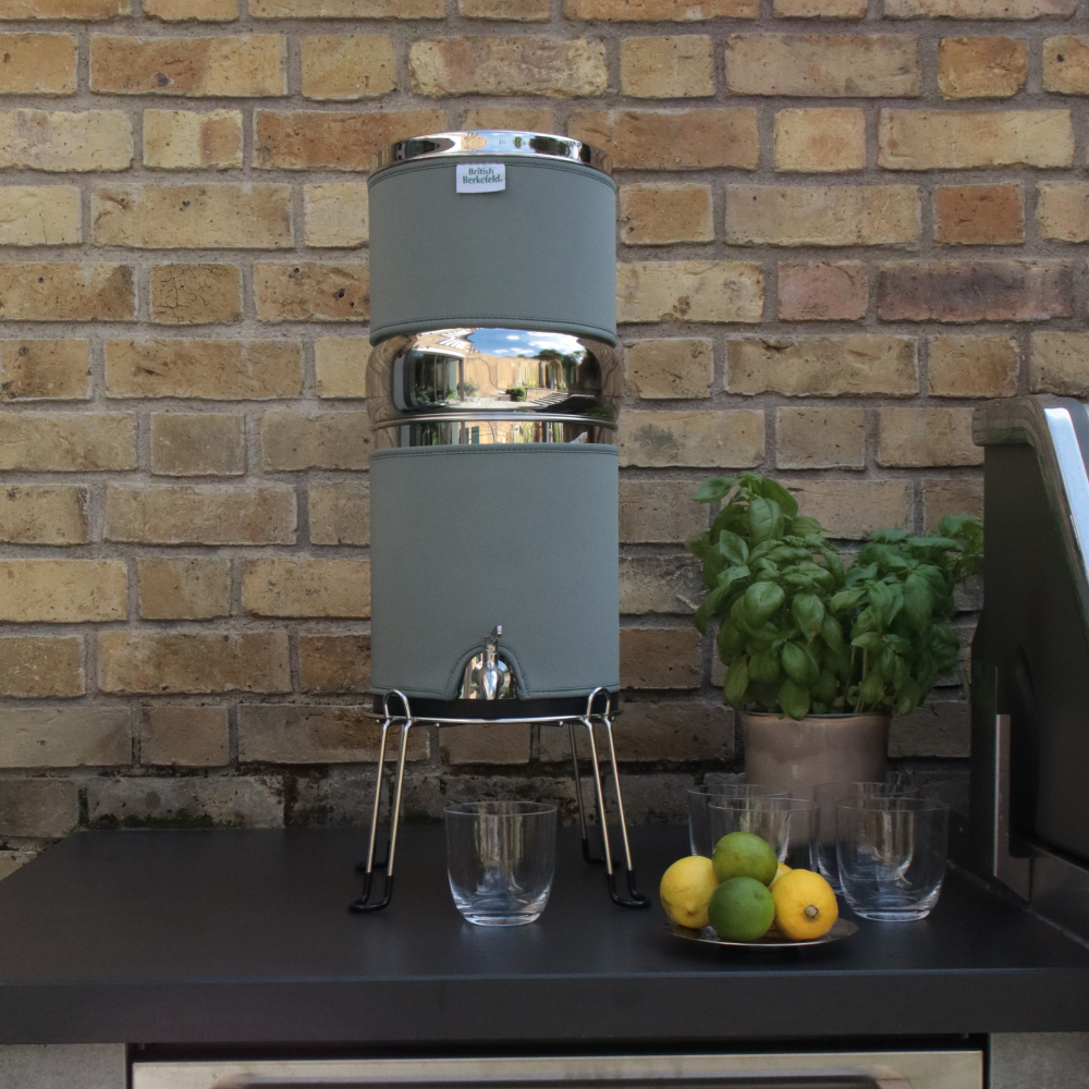 Gravity water system