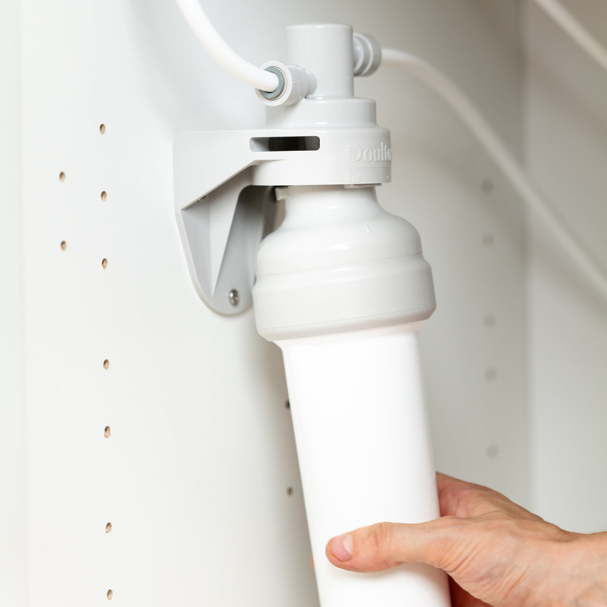 Sistema di filtraggio dell'acqua sotto il lavello Doulton® EcoFast con Biotect Ultra