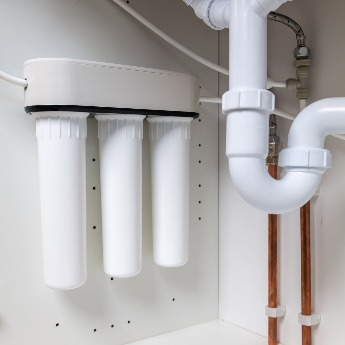 Sistema de filtro de agua debajo del fregadero Doulton® HIP TRIO con Biotect Ultra®